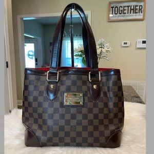 Louis Vuitton Hampstead PM Shoulder Bag